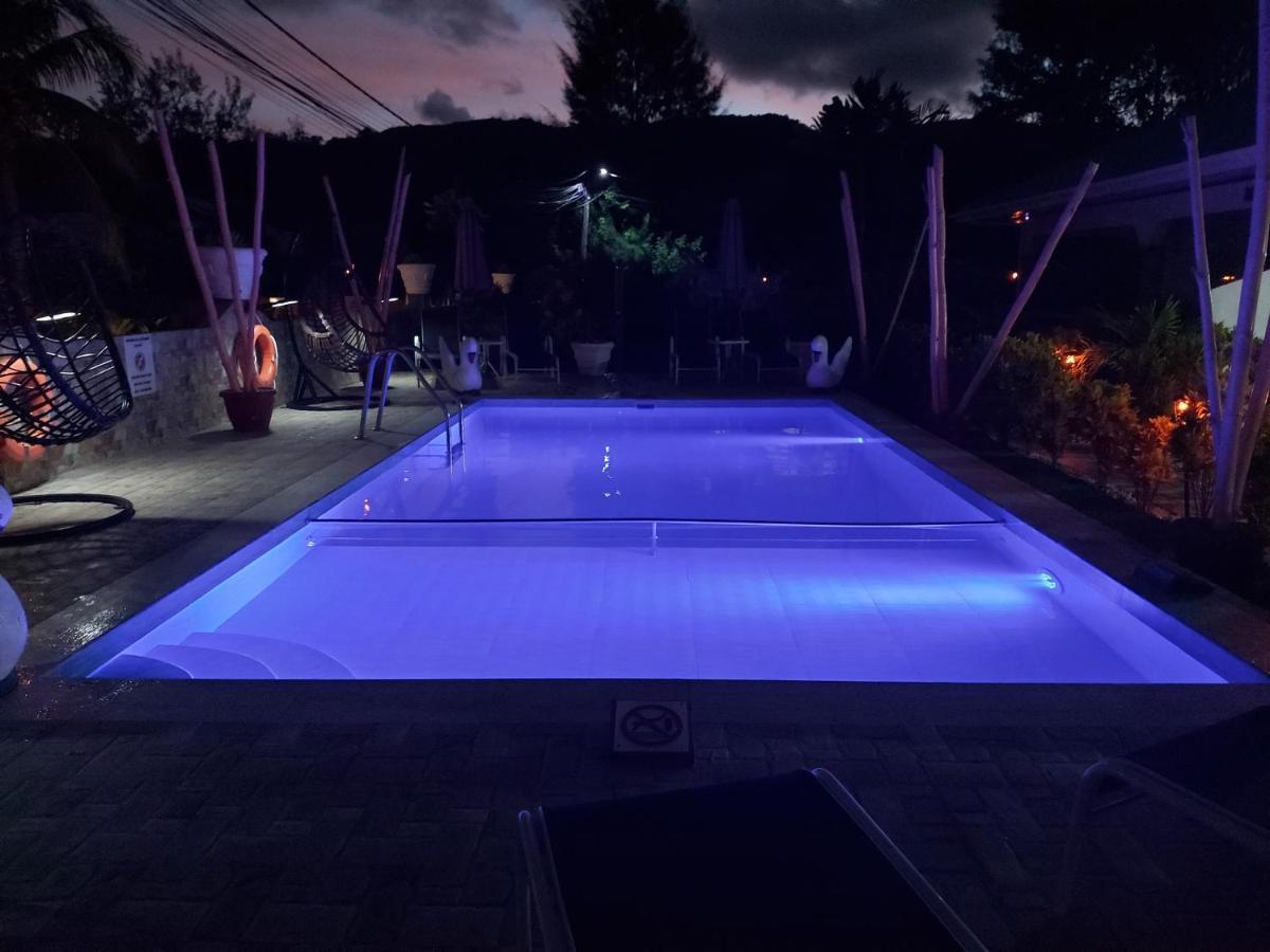 Leo'S Petit Villa Annex Praslin Dış mekan fotoğraf