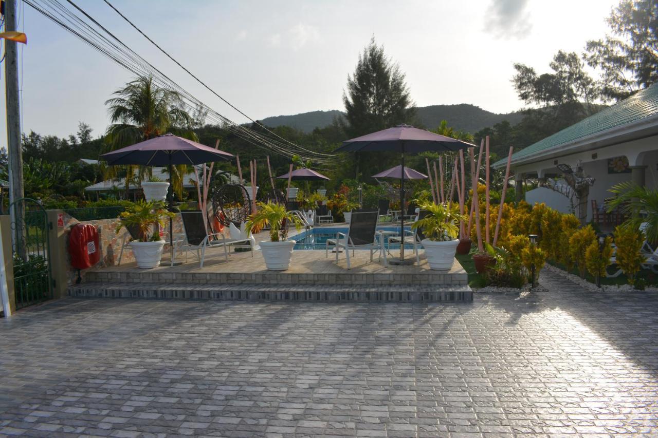 Leo'S Petit Villa Annex Praslin Dış mekan fotoğraf