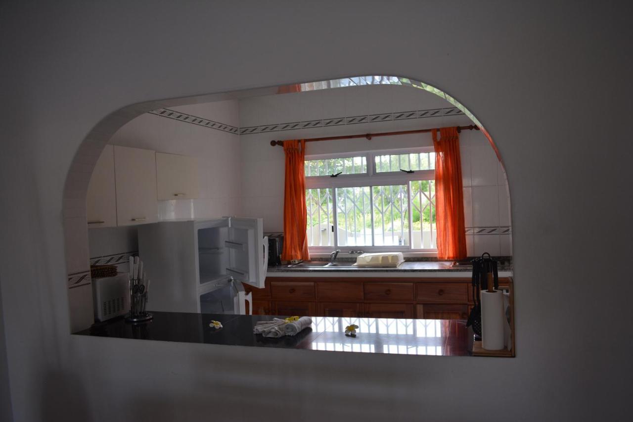 Leo'S Petit Villa Annex Praslin Dış mekan fotoğraf